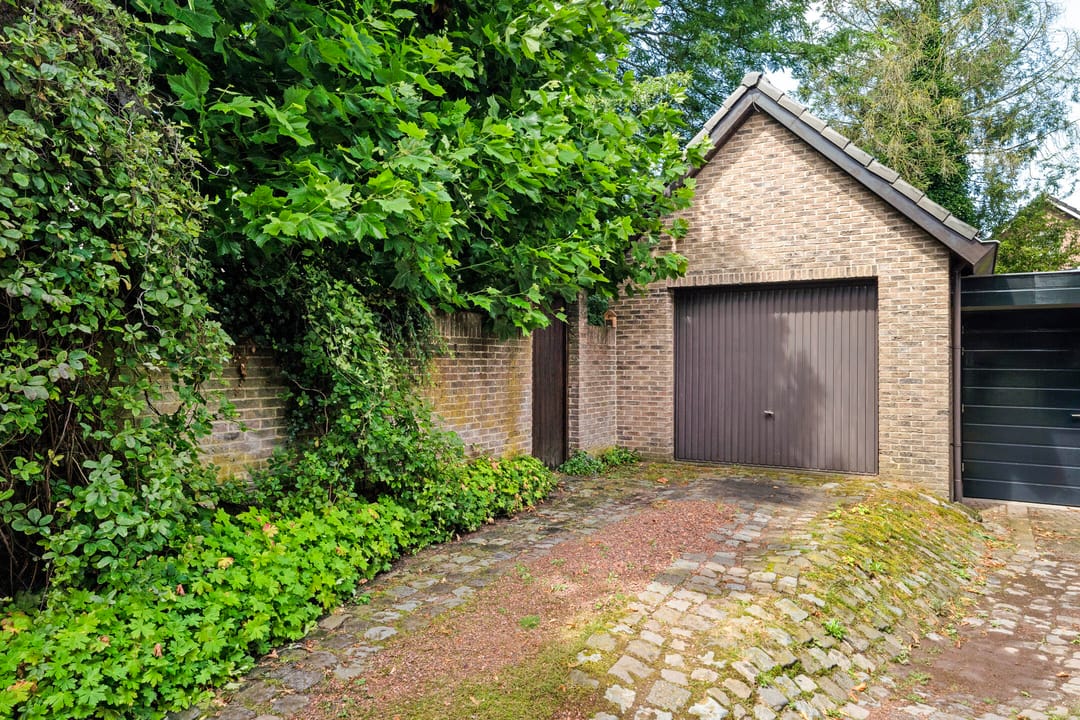 Photo 28 of Hoenderloseweg 42