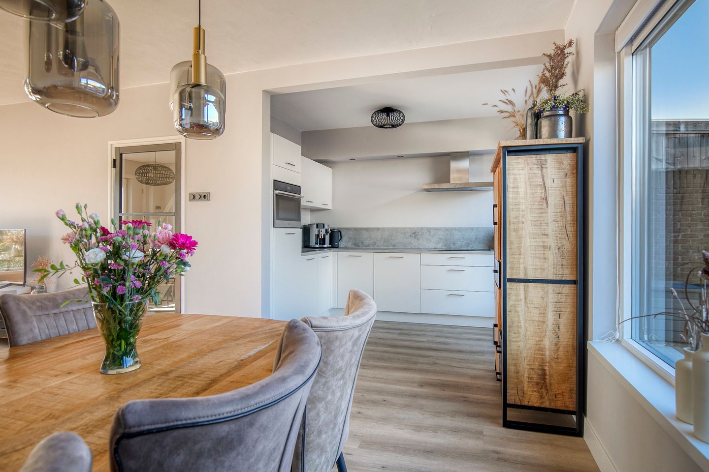 Foto 10 van Aldegondestraat 7