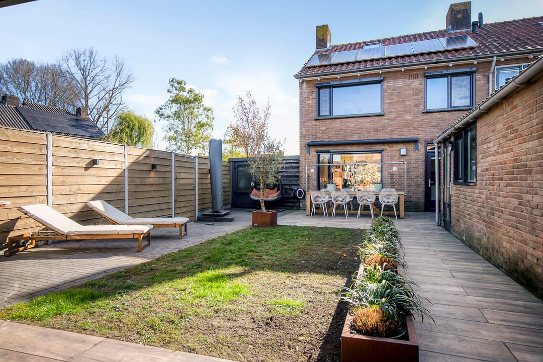 Foto 32 van Aldegondestraat 7