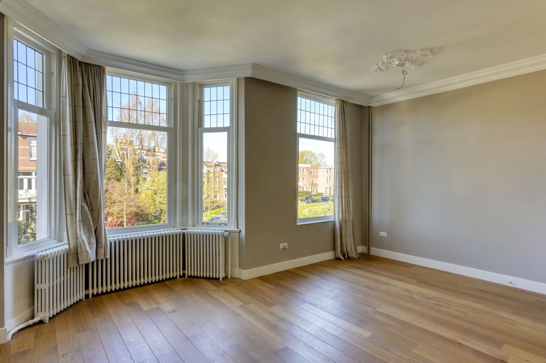 Foto 12 van Baronielaan 175