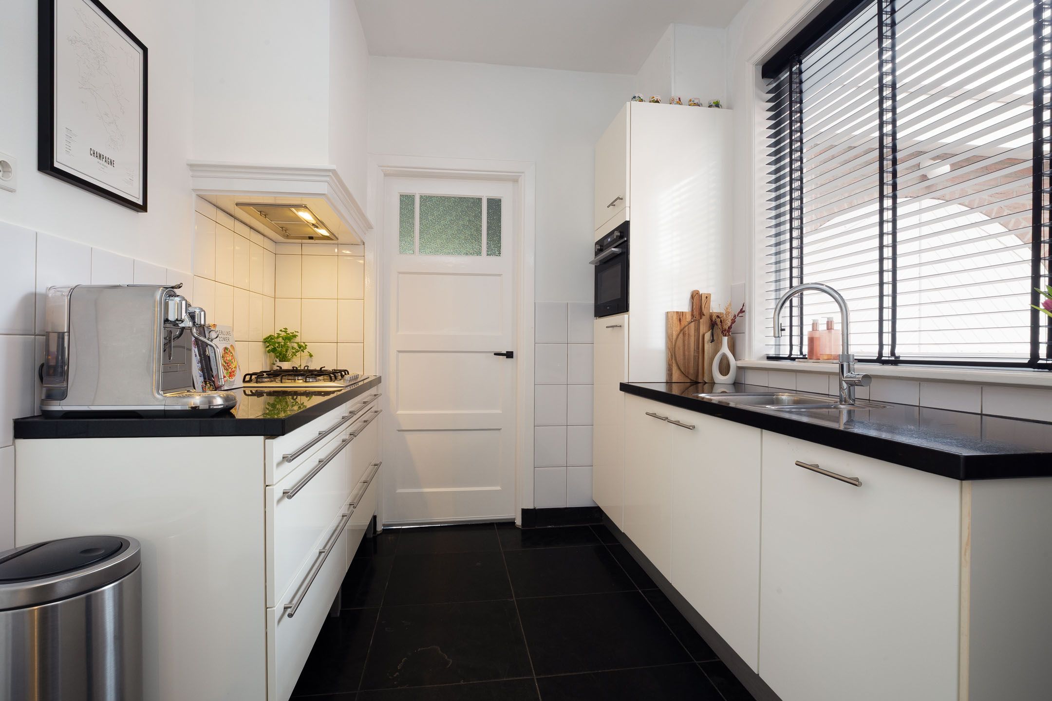 Photo 21 of Laageinde 23