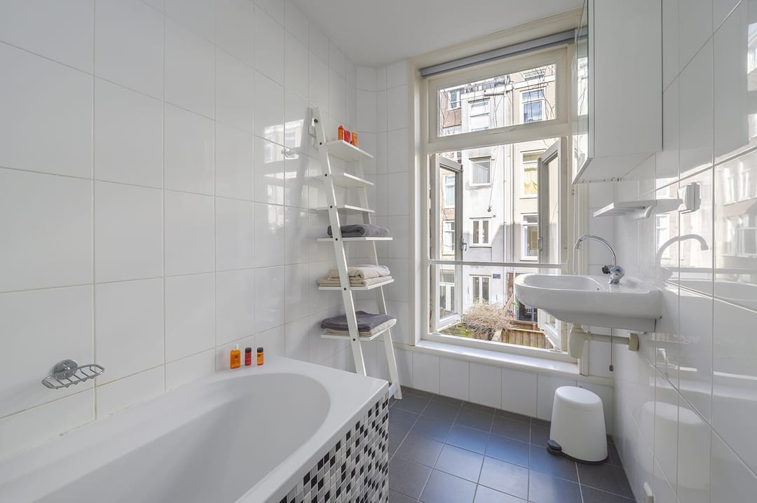 Foto 13 van Van Hogendorpstraat 82-1