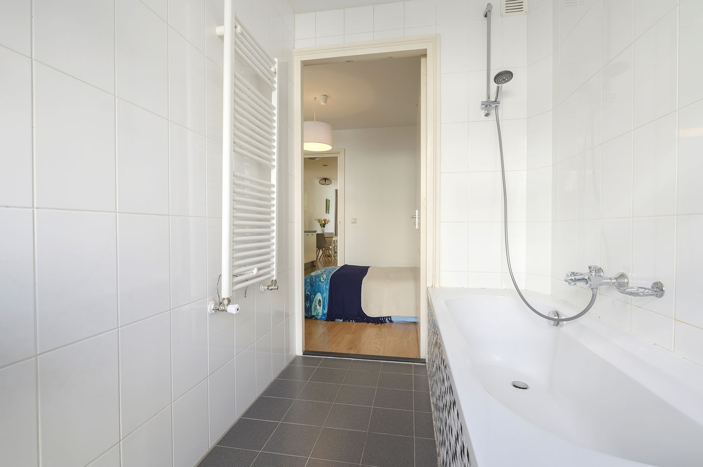 Foto 14 van Van Hogendorpstraat 82-1