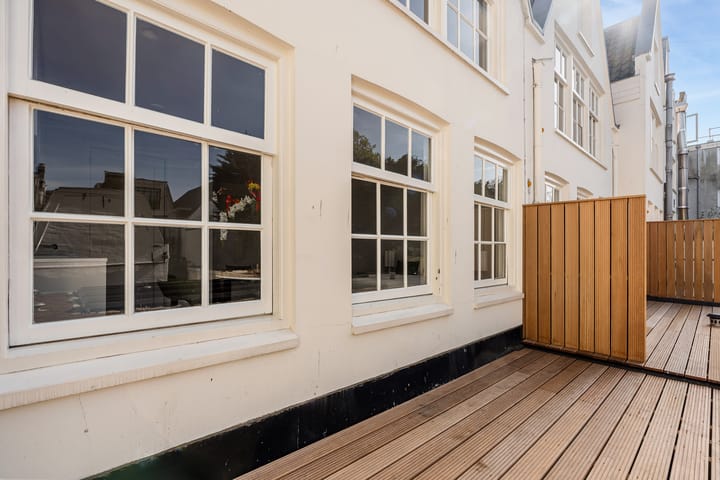 Studio te koop: Haarlemmerstraat 125F, Amsterdam