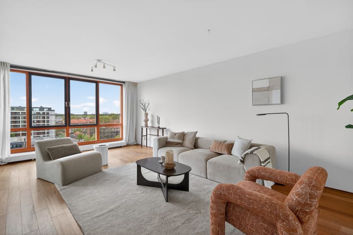 Photo 2 of Jacques Veltmanstraat 57