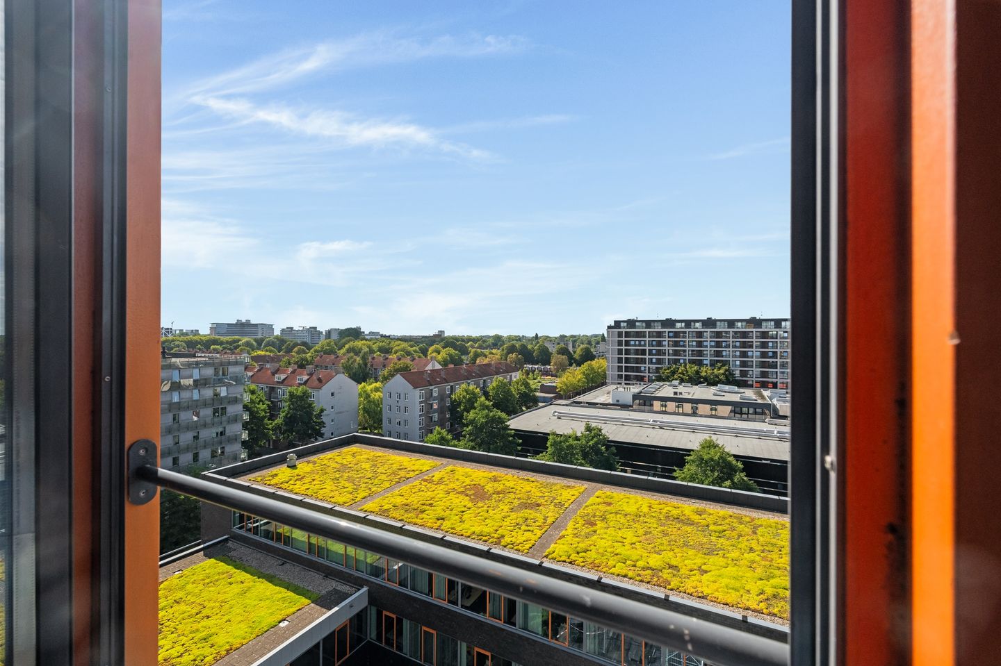Photo 34 of Jacques Veltmanstraat 57