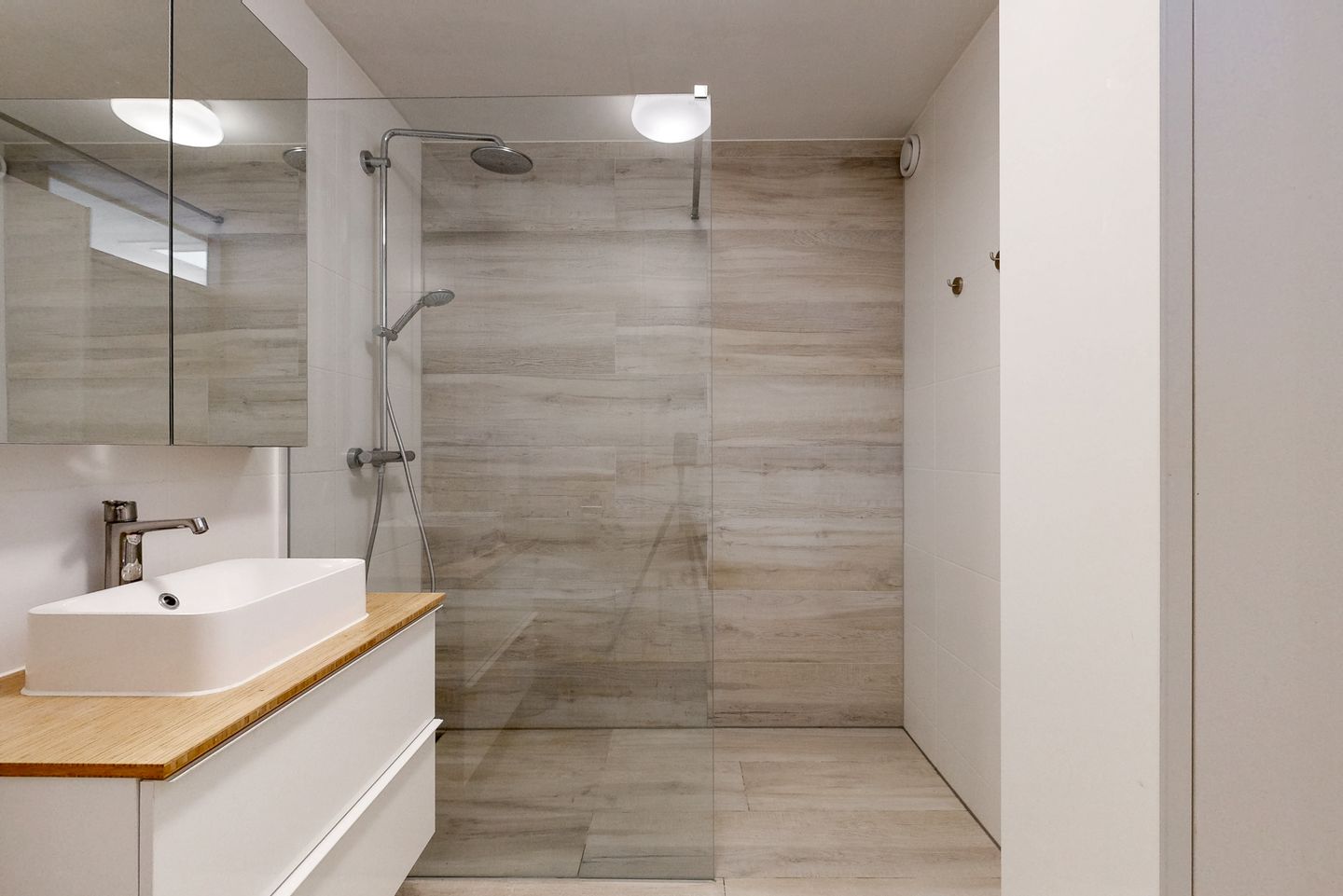 Foto 5 van Delle Alpihof 6