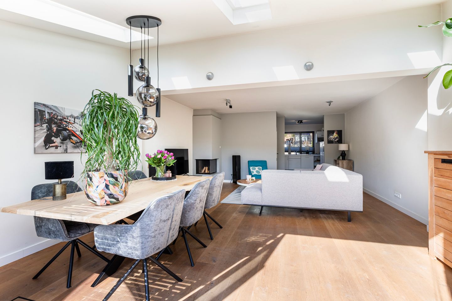 Luxury Extended Terraced Home in Quiet Apeldoorn Neighborhood — 10