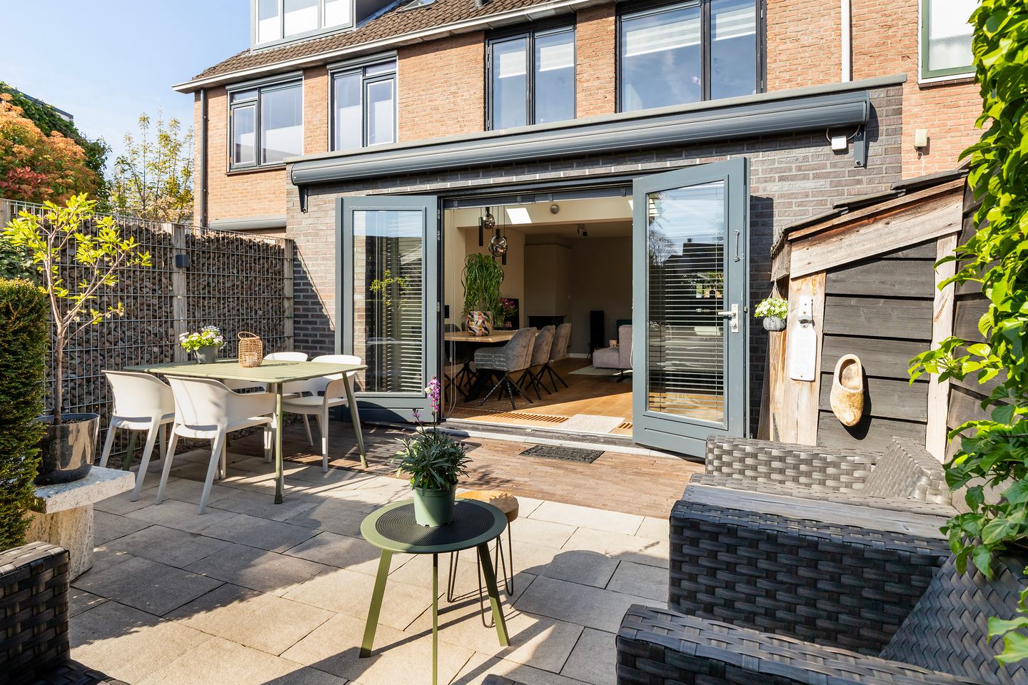 Luxury Extended Terraced Home in Quiet Apeldoorn Neighborhood — 35