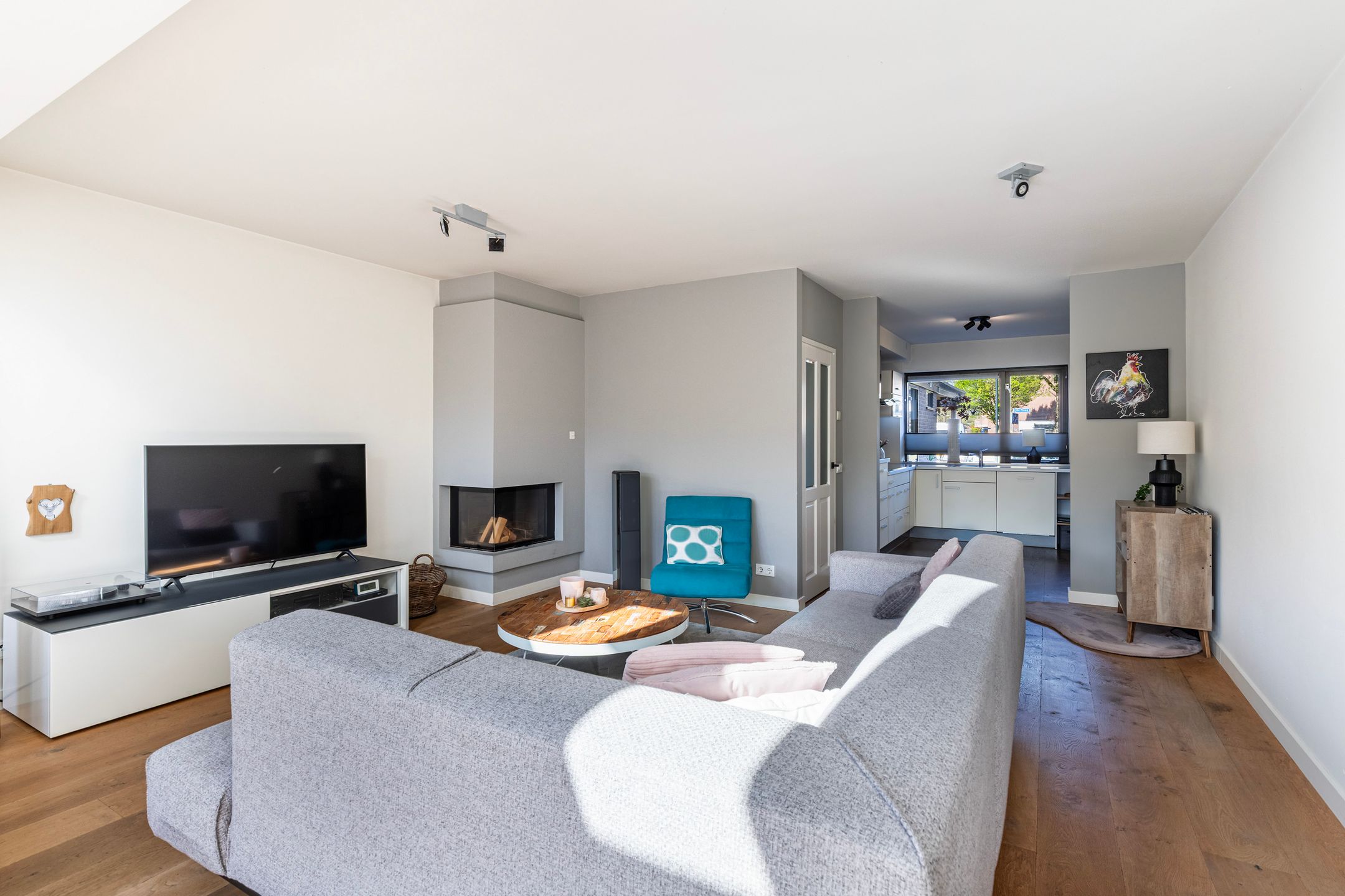 Luxury Extended Terraced Home in Quiet Apeldoorn Neighborhood — 12
