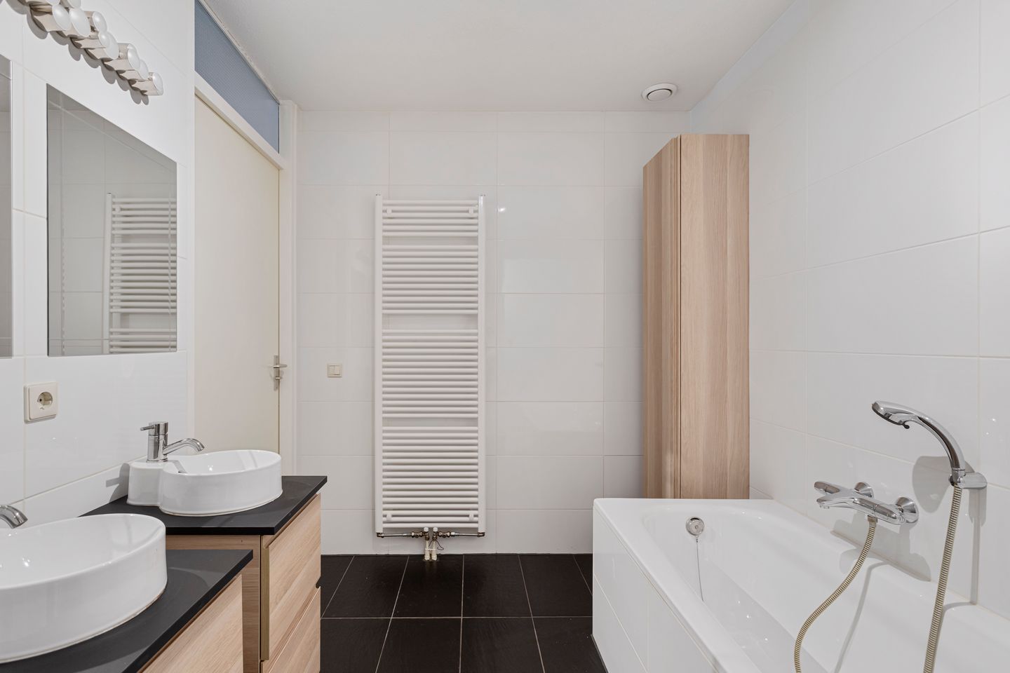 Photo 20 of Dillenburgstraat 88