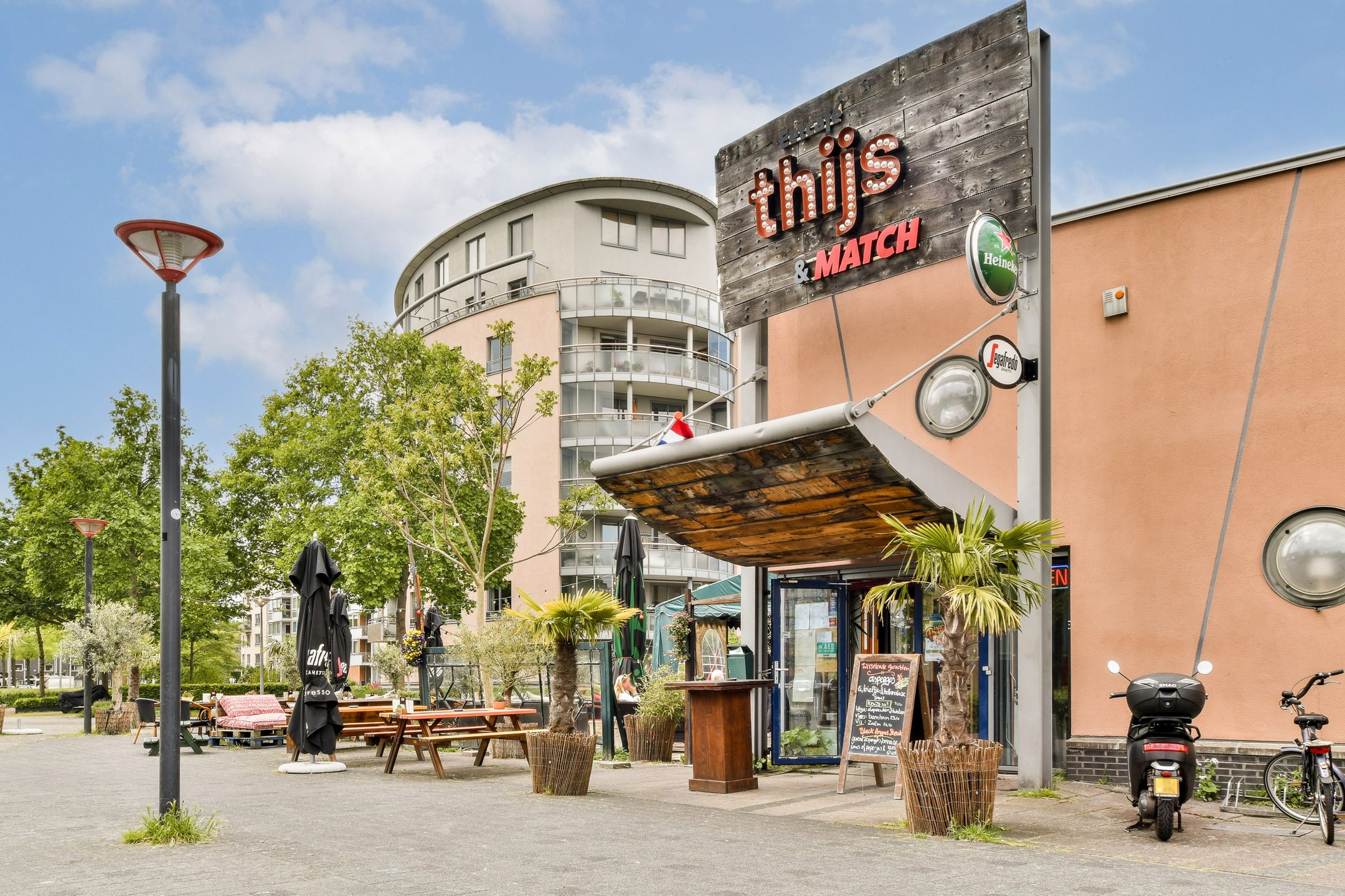 Foto 36 van Knokkestraat 75