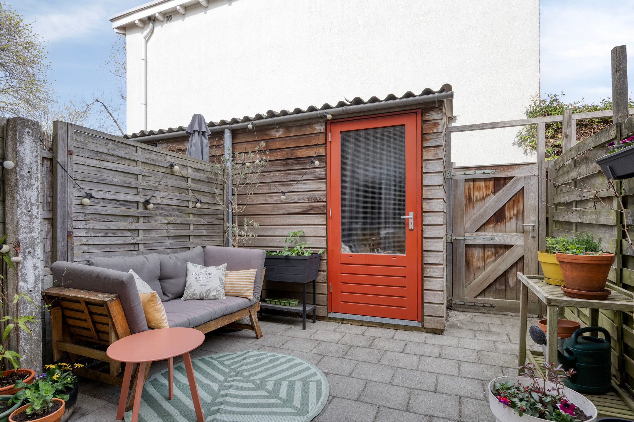 Foto 9 van Borneostraat 18