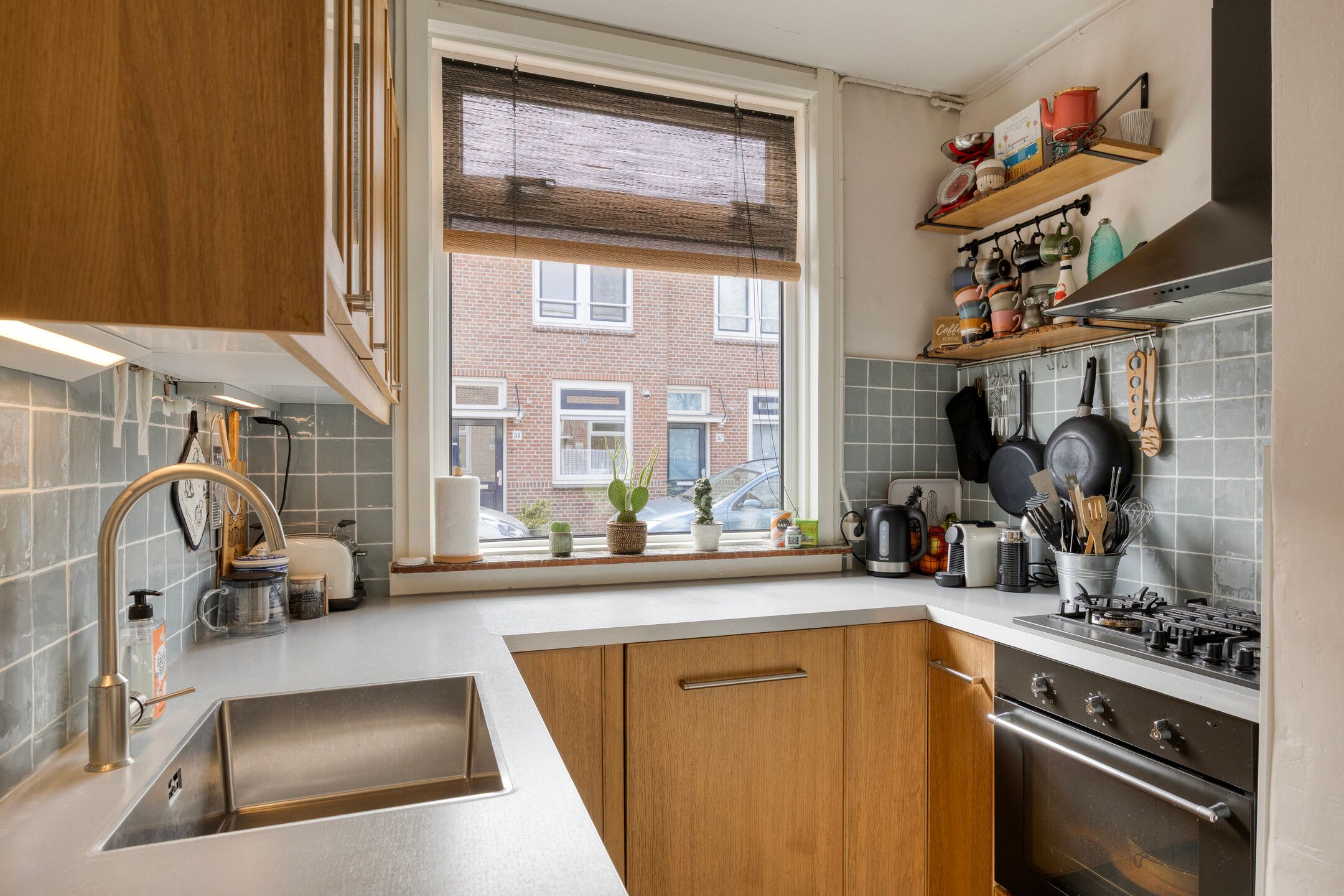 Foto 15 van Borneostraat 18