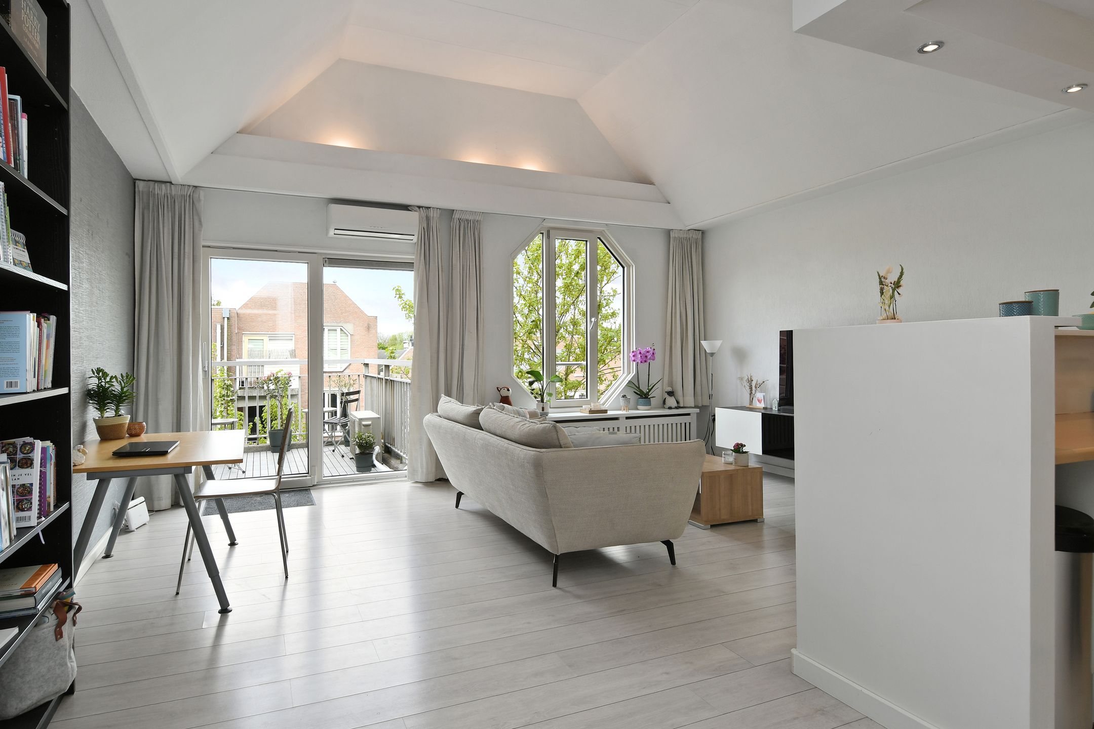 Foto 9 van Perpignanlaan 43