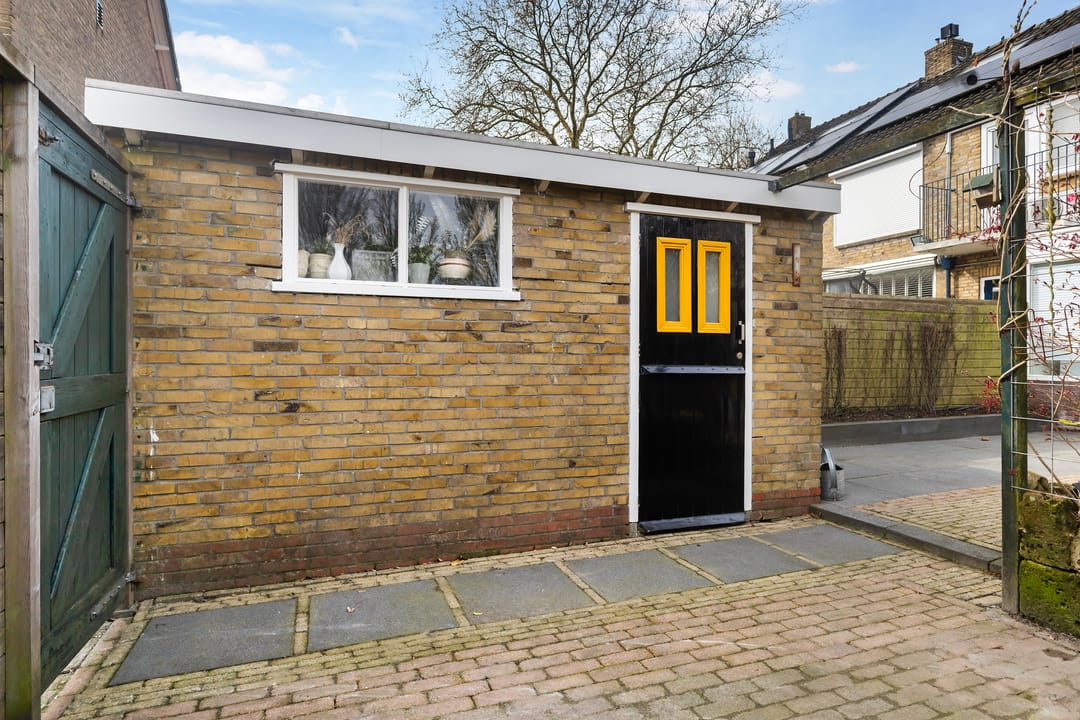 Foto 28 van Lijsterbesstraat 4