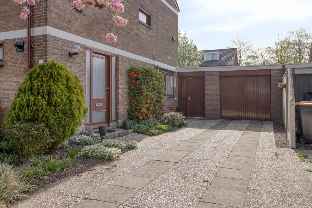 Foto 7 van Caustraat 44