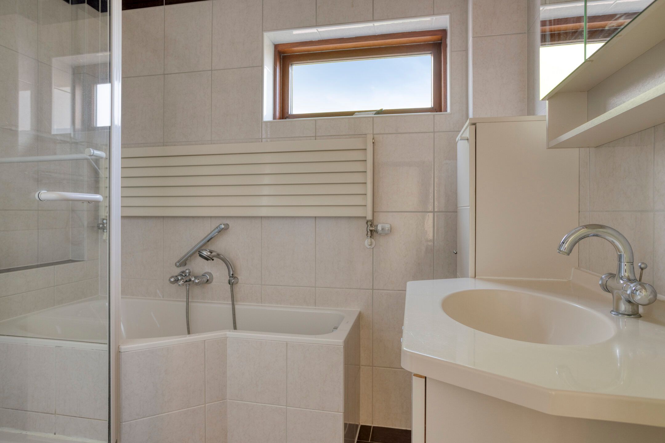 Foto 30 van Caustraat 44