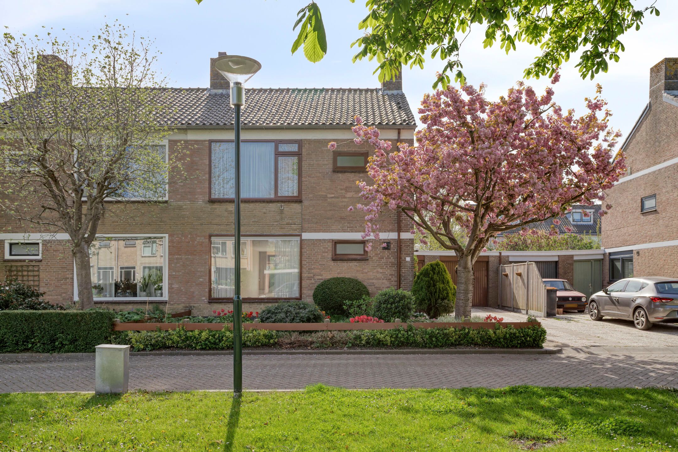 Foto 6 van Caustraat 44