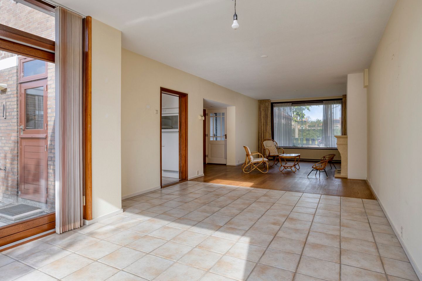 Foto 19 van Caustraat 44