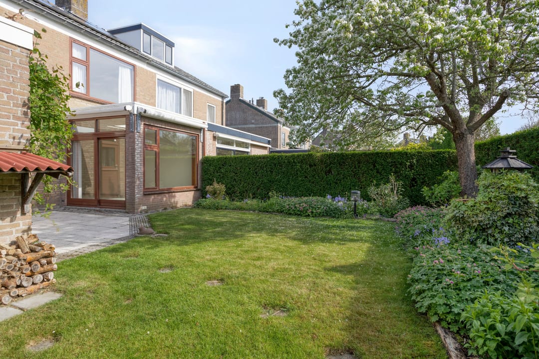 Foto 43 van Caustraat 44