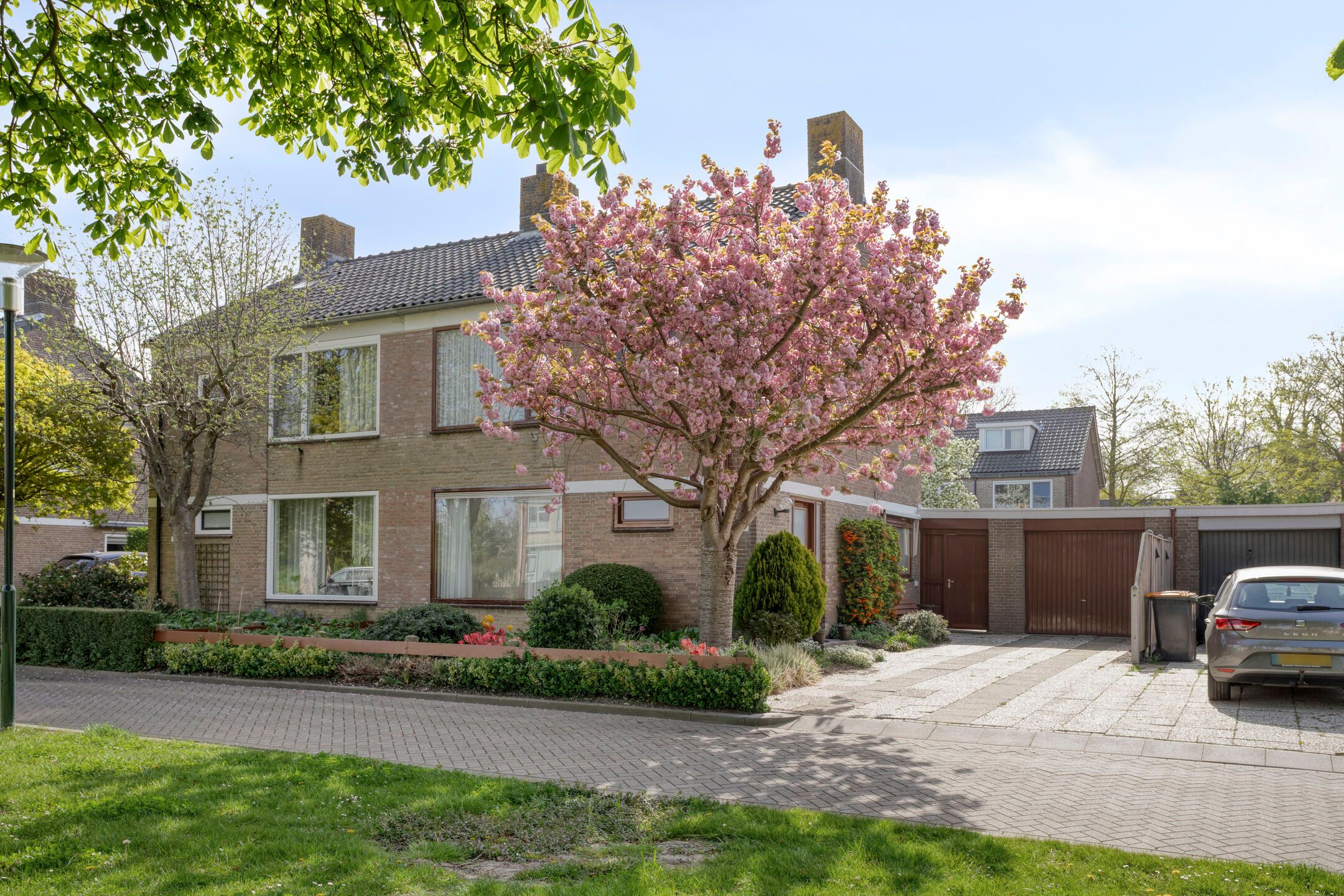 Caustraat 44 