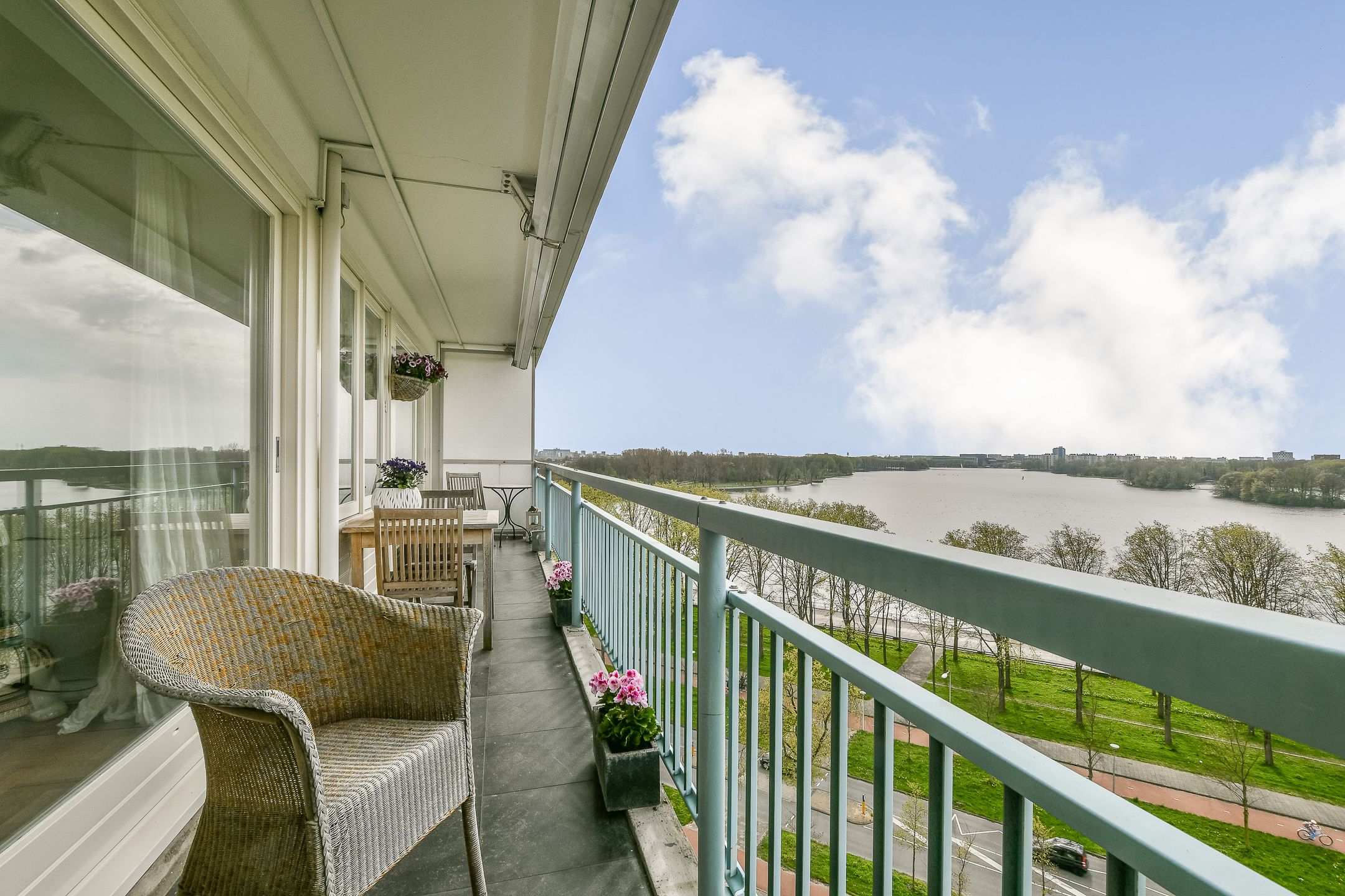 Burgemeester Hogguerstraat 649 