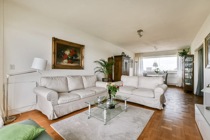 Foto 2 van Burgemeester Hogguerstraat 649