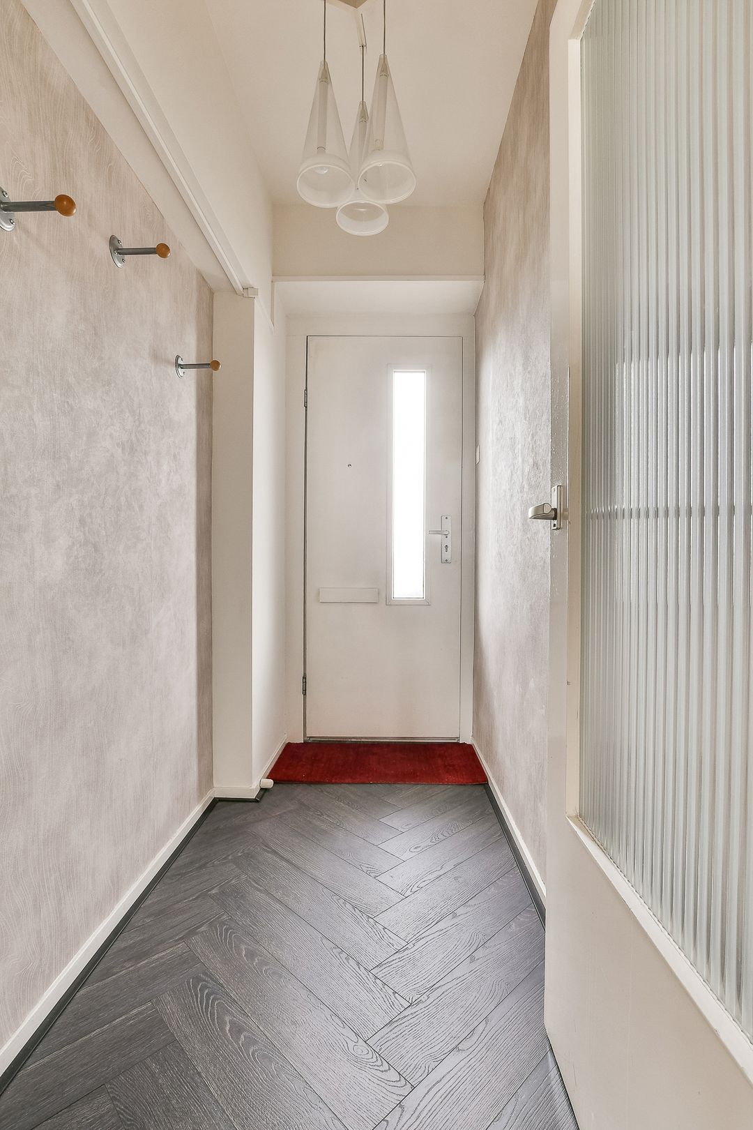 Spacious Apartment with Panoramic Views over Sloterplas — 16