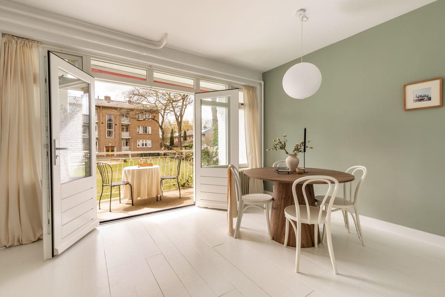 Photo 5 of Zuiderparkweg 264