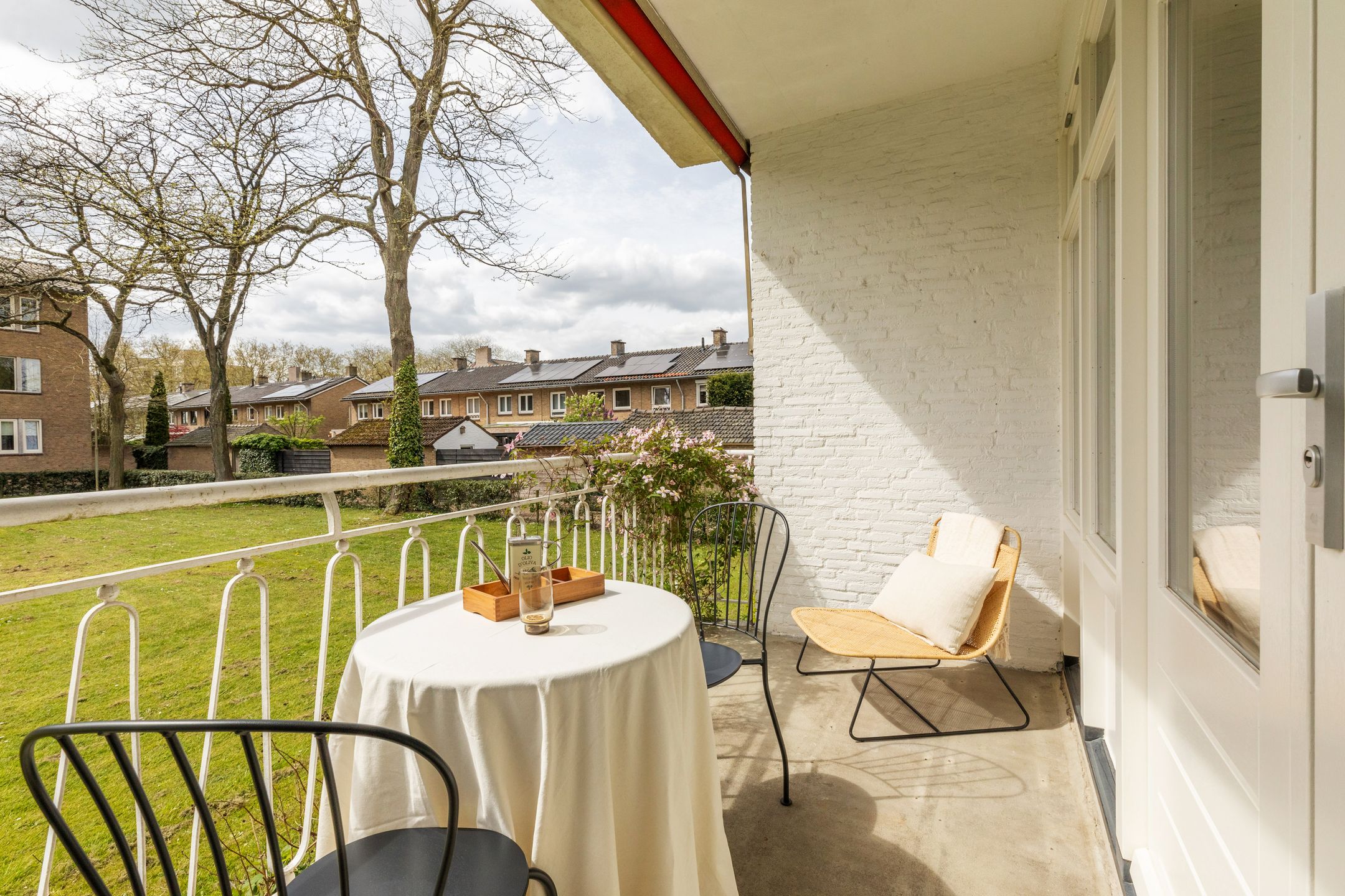 Photo 6 of Zuiderparkweg 264