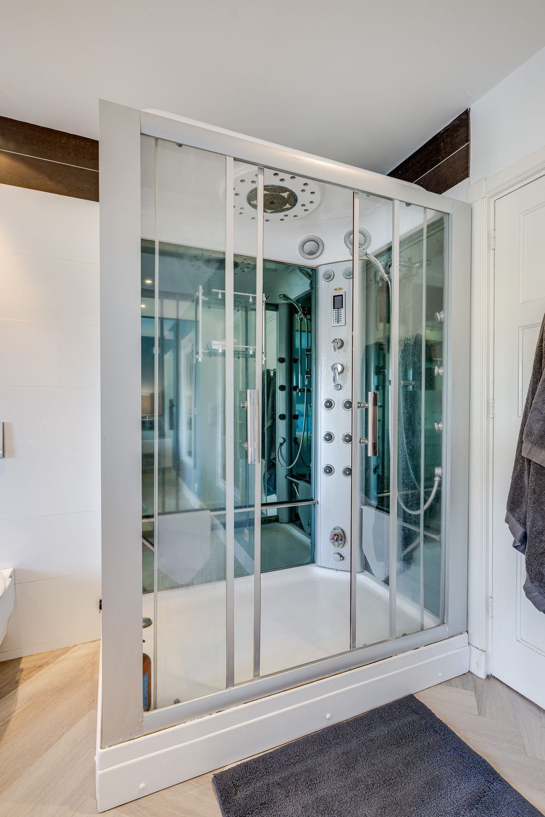 Foto 28 van Leidseweg 333