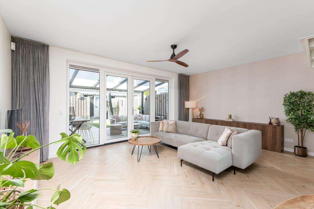 Photo 2 of John Bardeenstraat 15