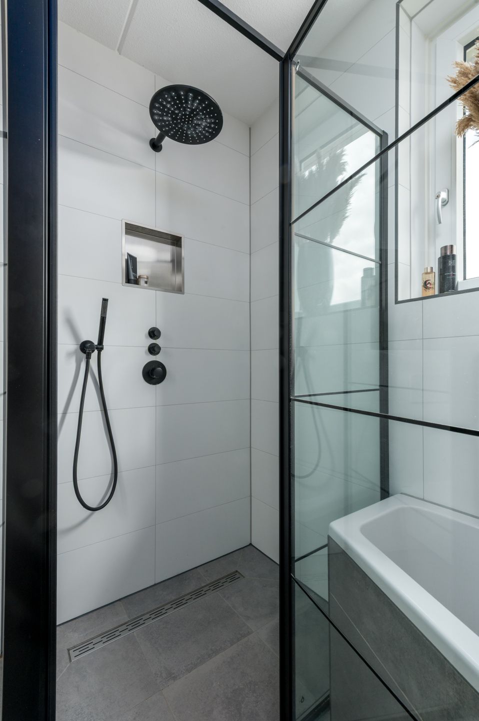 Photo 41 of John Bardeenstraat 15