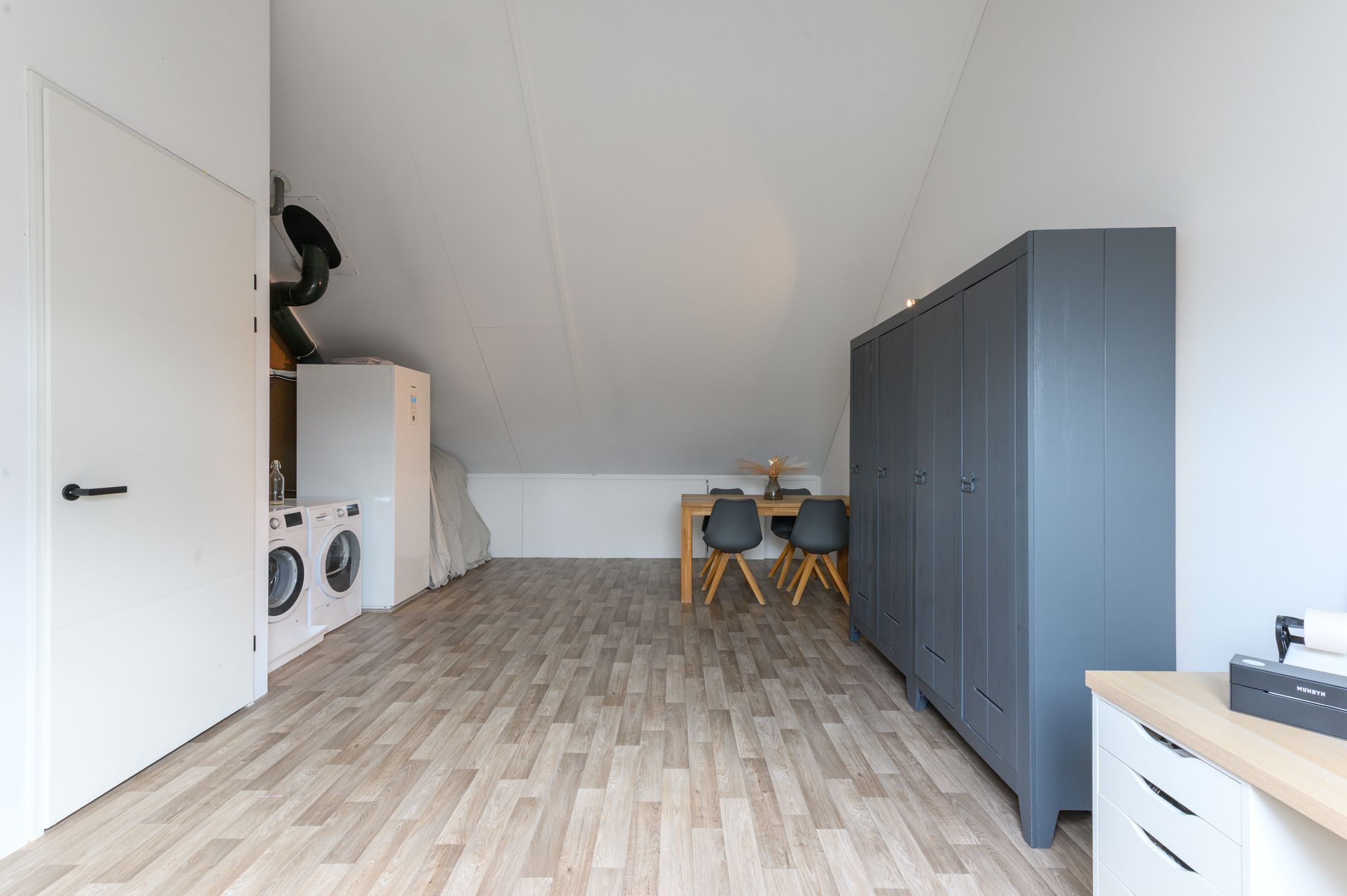 Photo 42 of John Bardeenstraat 15