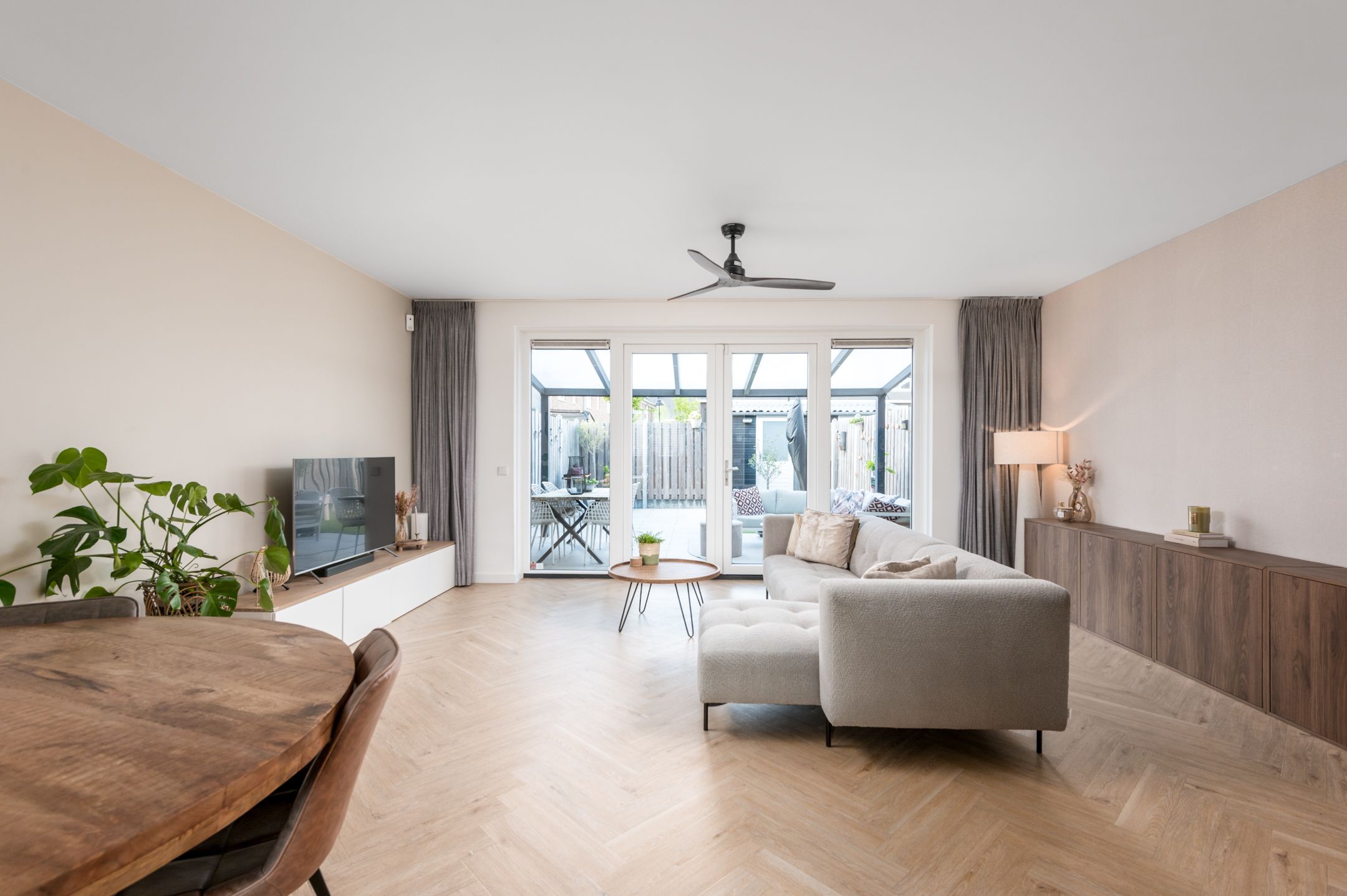 Photo 15 of John Bardeenstraat 15