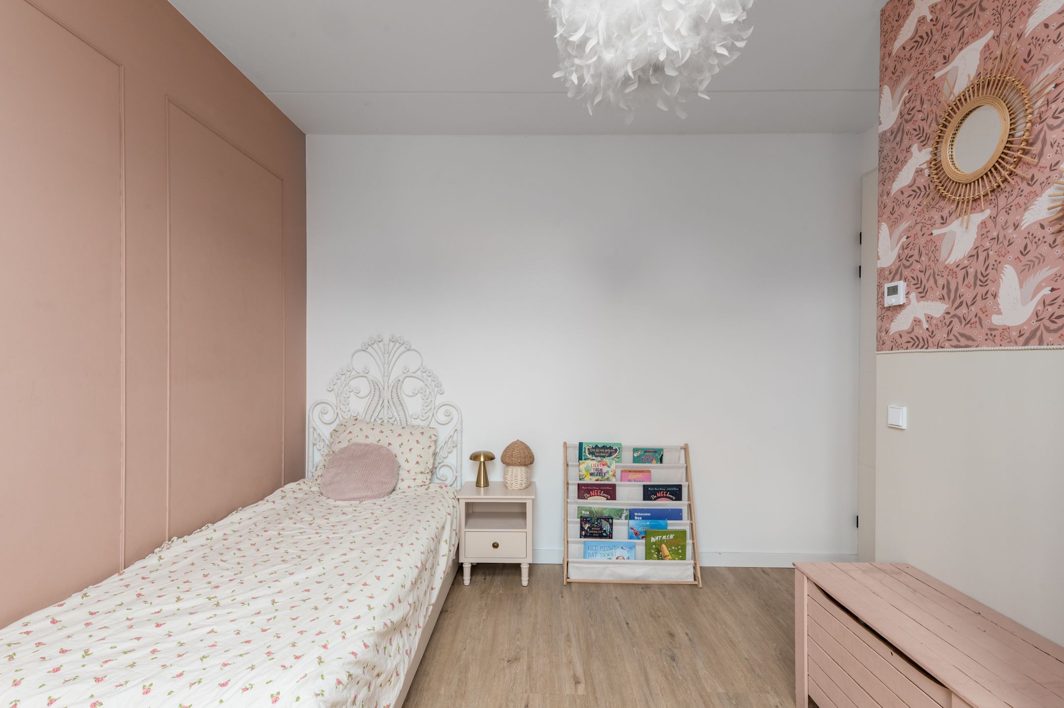 Photo 36 of John Bardeenstraat 15