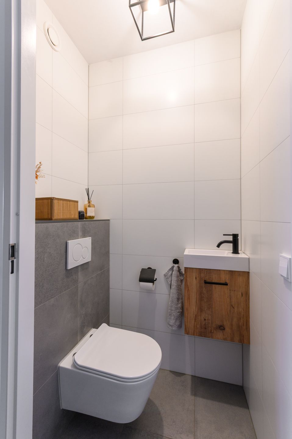 Photo 12 of John Bardeenstraat 15