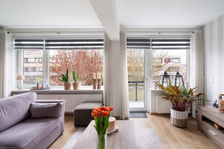 Photo 4 of Schollevaarstraat 58