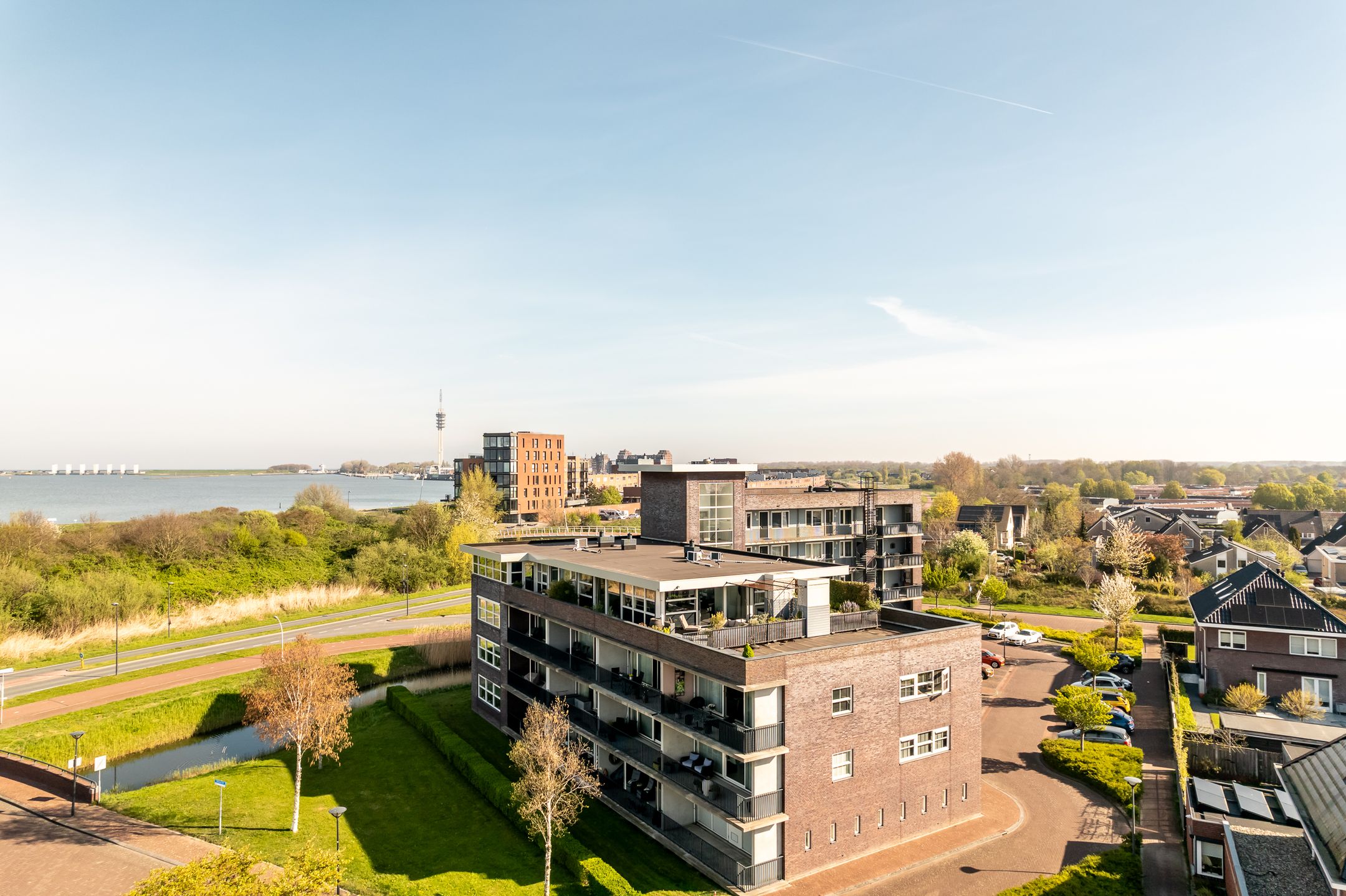 Foto 6 van Galjoen 09 45