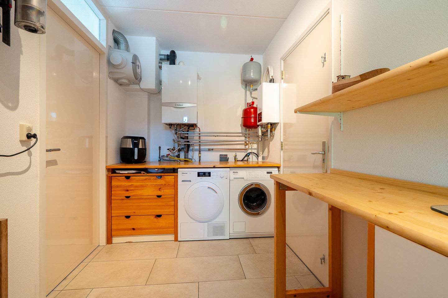 Photo 35 of Meerweg 9