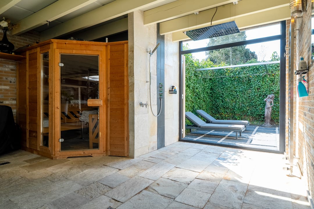 Photo 31 of Meerweg 9