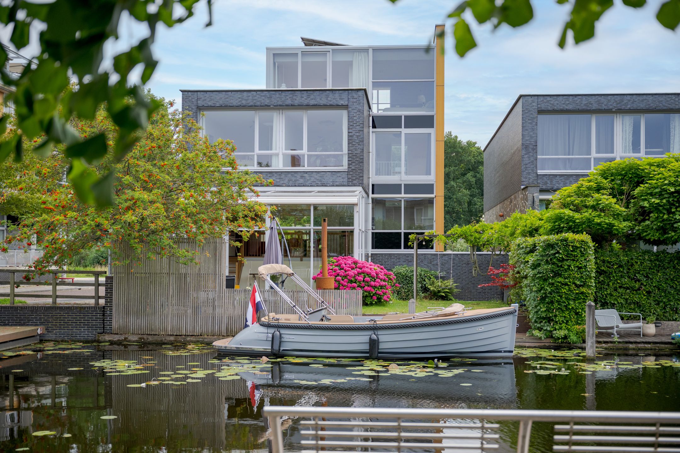 Hofvliet 77 