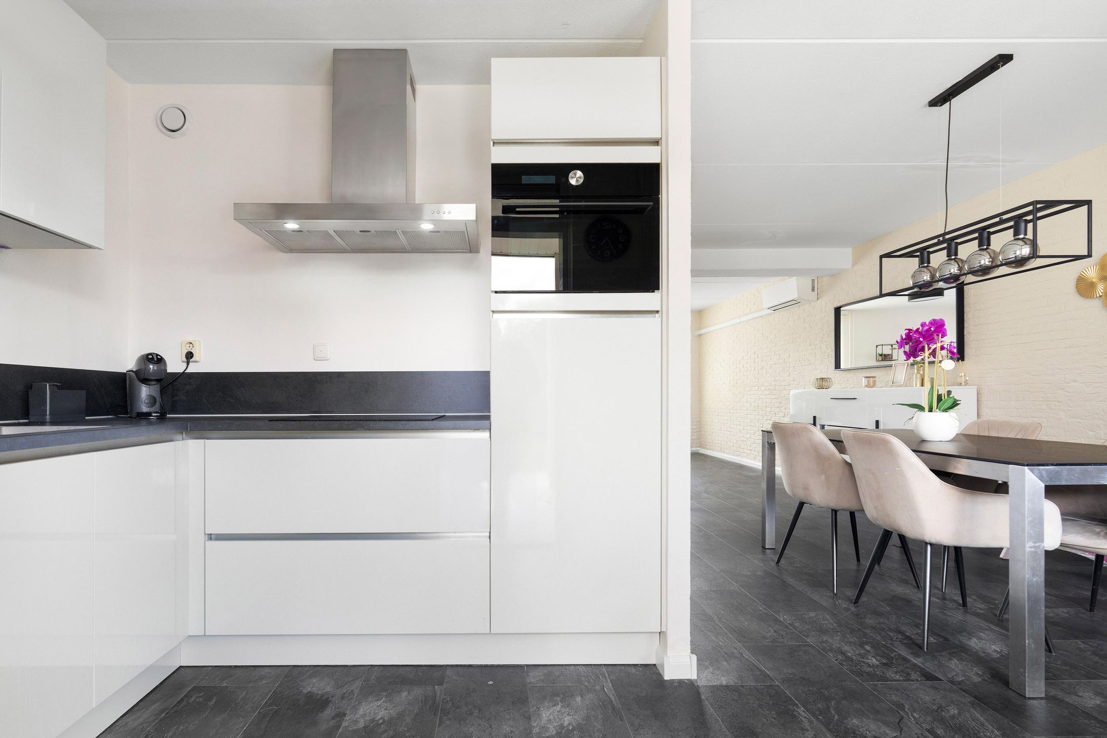 Foto 9 van Ringovenstraat 4