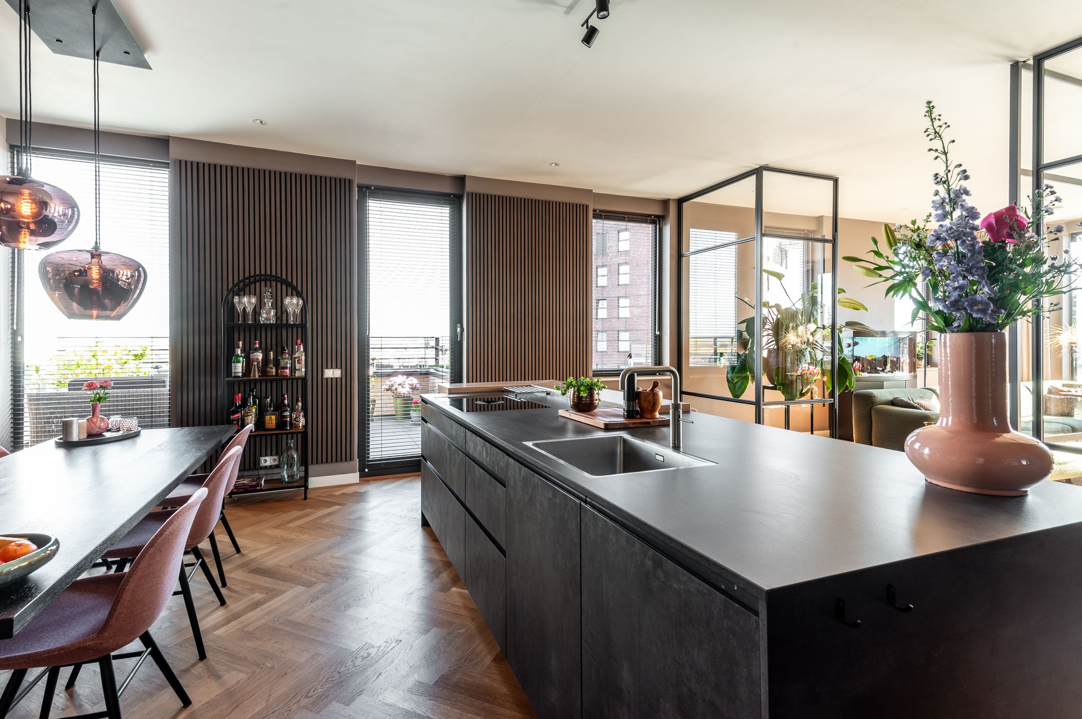 Foto 21 van Rigastraat 281