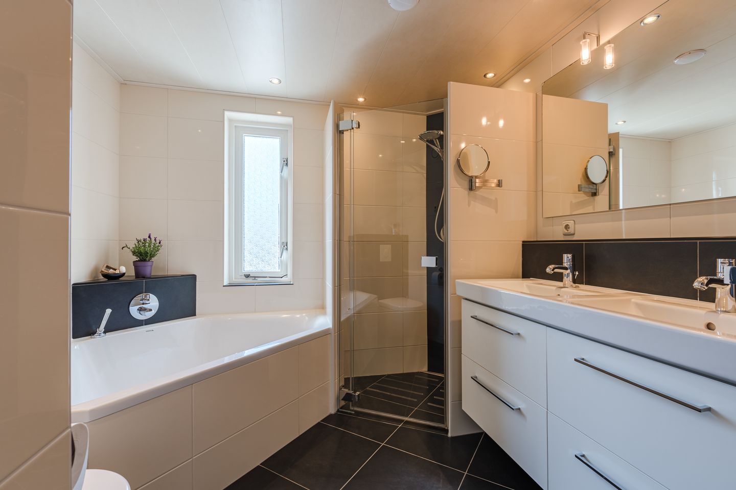 Foto 40 van Grasbeemd 8