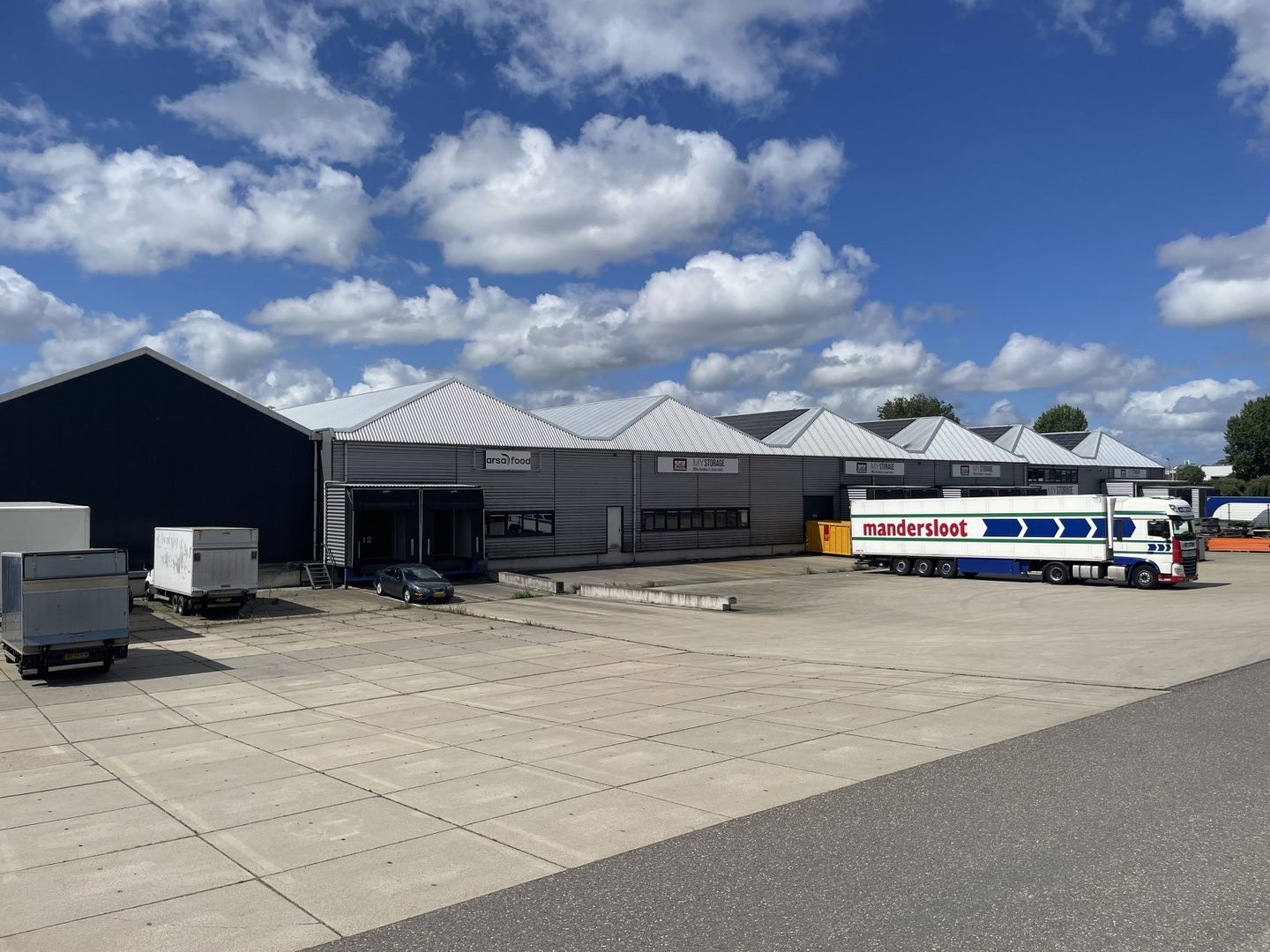 View photo 1 of Poelweg 40