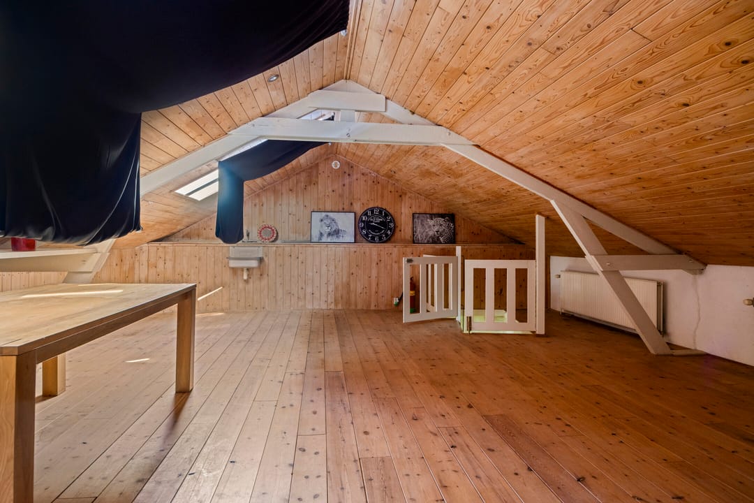Unique double residence with dependance and business space on spacious plot at the Veluwe edge — 46