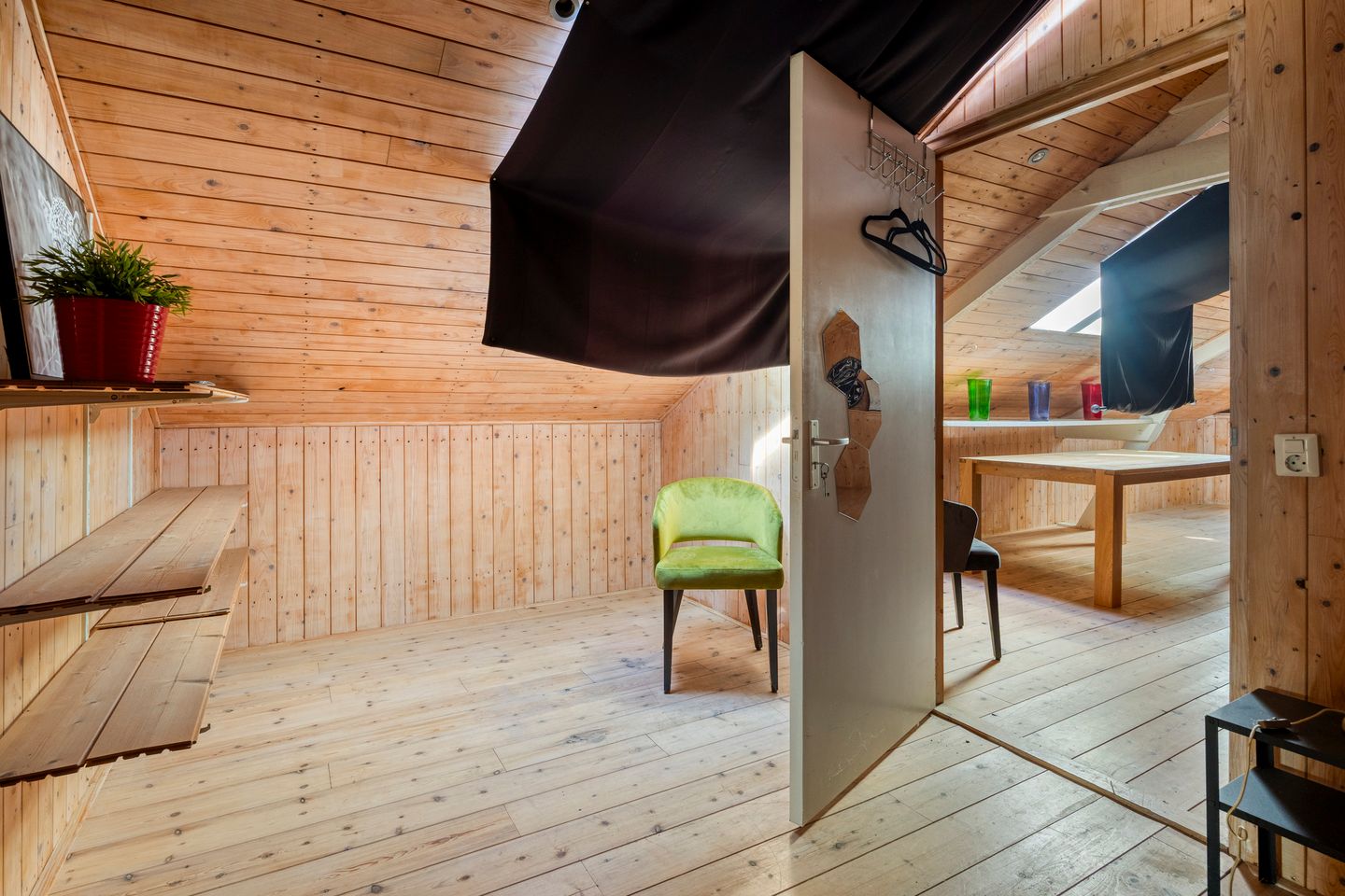 Unique double residence with dependance and business space on spacious plot at the Veluwe edge — 49