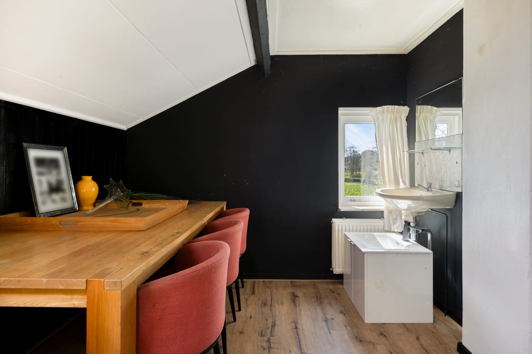 Unique double residence with dependance and business space on spacious plot at the Veluwe edge — 53